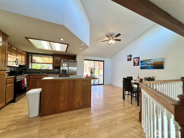 11524 SE 322nd Place, Auburn, WA 98092