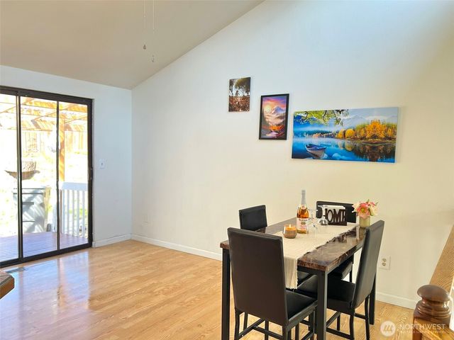 11524 SE 322nd Place, Auburn, WA 98092