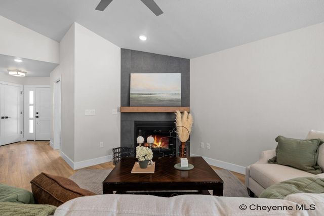 4016 SADDLEBACK LN, Cheyenne, WY 82009