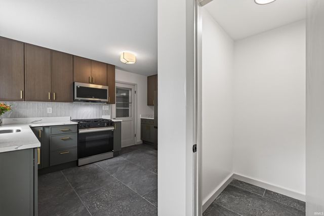 2305 W Beaumont Lane, Bloomington, IN 47404