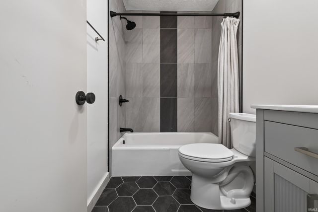 2305 W Beaumont Lane, Bloomington, IN 47404