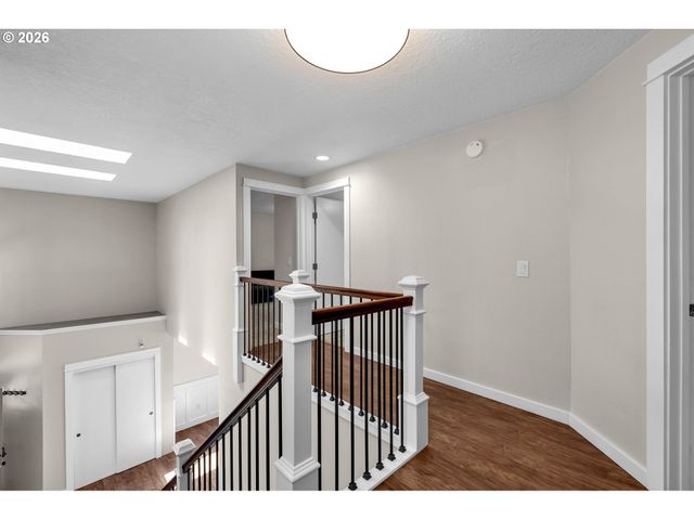 9047 Sw REILING St, Portland, OR 97224
