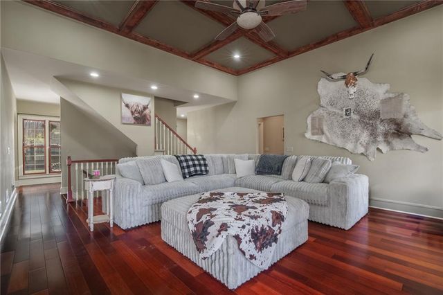 723 Sulphur Springs Road, Fairmount, GA 30139