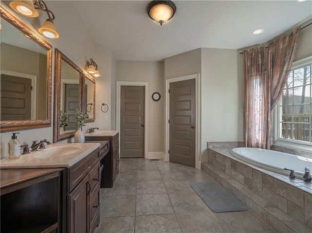 723 Sulphur Springs Road, Fairmount, GA 30139