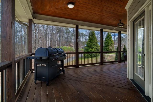 723 Sulphur Springs Road, Fairmount, GA 30139