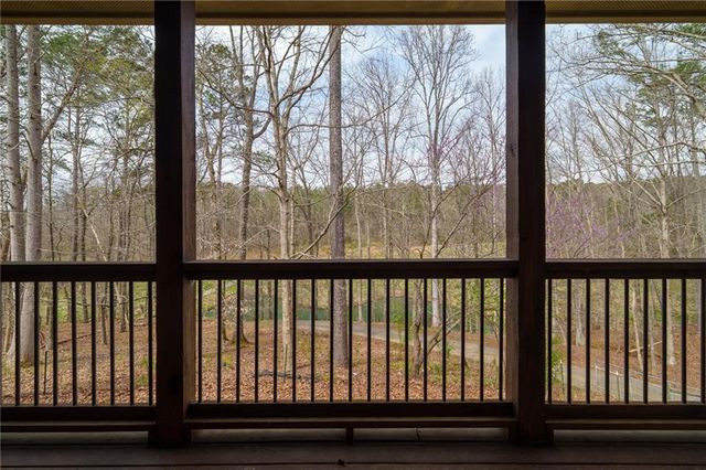 723 Sulphur Springs Road, Fairmount, GA 30139