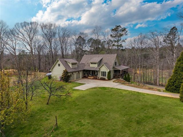 723 Sulphur Springs Road, Fairmount, GA 30139