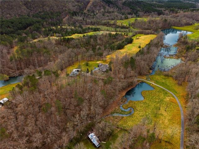 723 Sulphur Springs Road, Fairmount, GA 30139