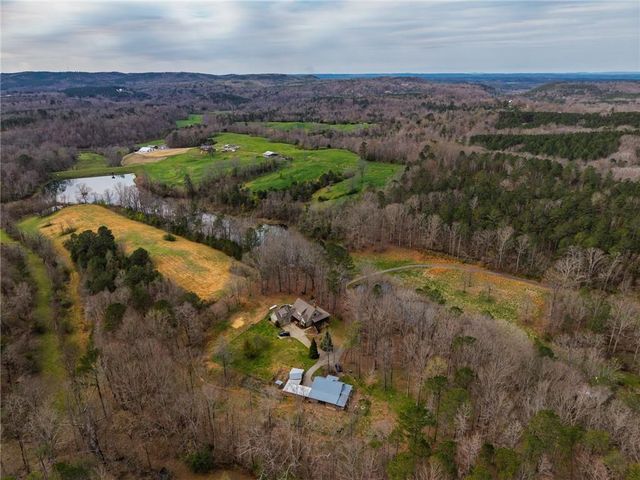 723 Sulphur Springs Road, Fairmount, GA 30139