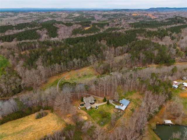 723 Sulphur Springs Road, Fairmount, GA 30139