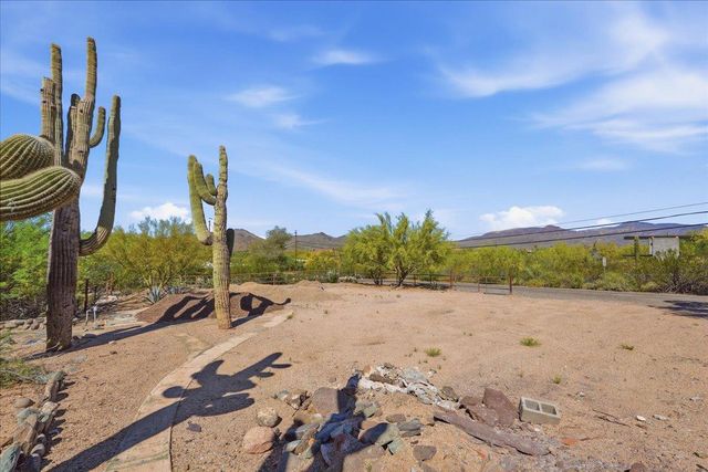 38466 N Basin Road, Cave Creek, AZ 85331