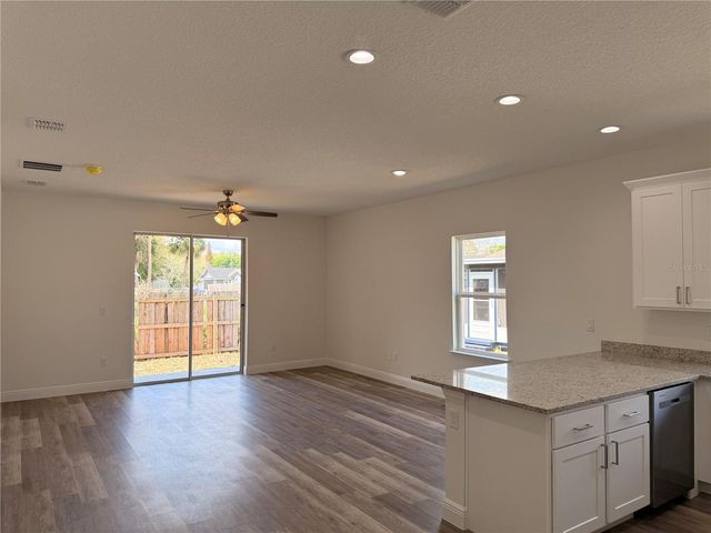 1816 W 16TH STREET, Sanford, FL 32771