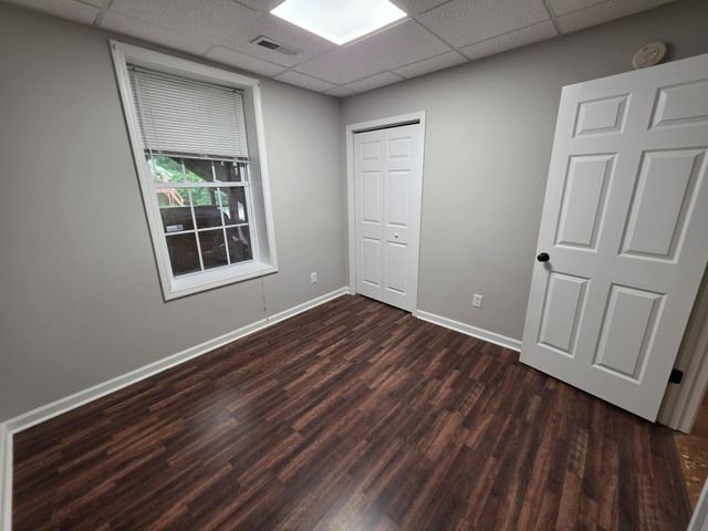 1200 Dawson Rd, White Bluff, TN 37187
