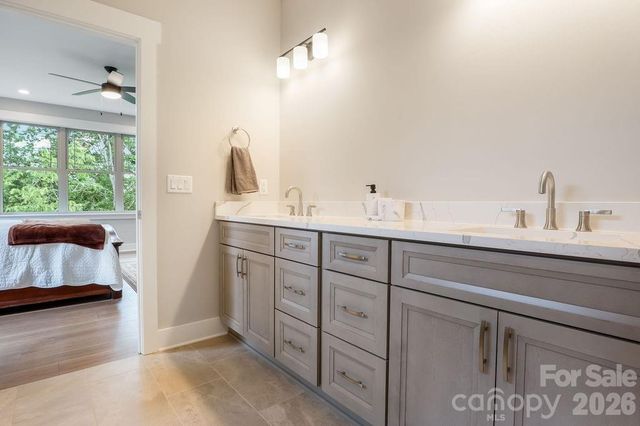 19 Craftsman Overlook Ridge, Arden, NC 28704