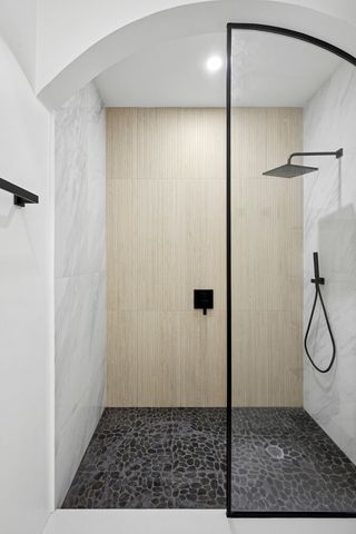 134 W 80TH Street PARLOR, New York City, NY 10024