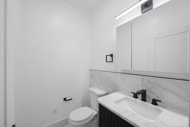 134 W 80TH Street PARLOR, New York City, NY 10024