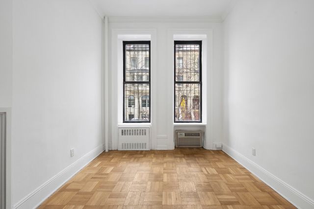 134 W 80TH Street PARLOR, New York City, NY 10024