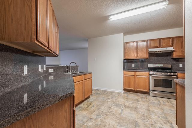 5007 Oak Stand Court, Katy, TX 77449