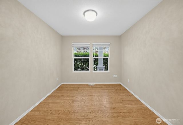 7825 Cortland Avenue SE, Snoqualmie, WA 98065