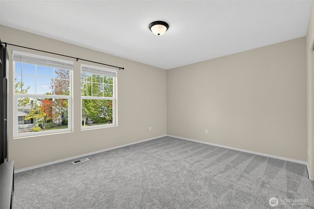 7825 Cortland Avenue SE, Snoqualmie, WA 98065