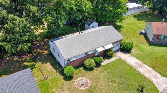 146 Ruston DR, Newport News, VA 23602