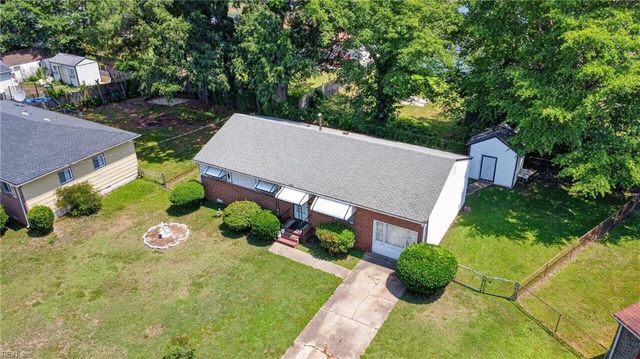 146 Ruston DR, Newport News, VA 23602