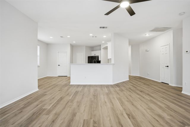 1172 Sunderland Lane, Fort Worth, TX 76134