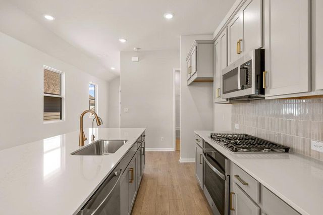 250 Ranier WAY, Dripping Springs, TX 78620