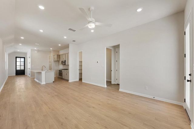 250 Ranier WAY, Dripping Springs, TX 78620