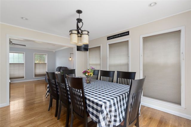 2 Daniel Way, Scituate, RI 02831