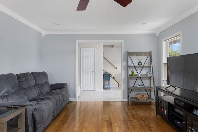 2 Daniel Way, Scituate, RI 02831