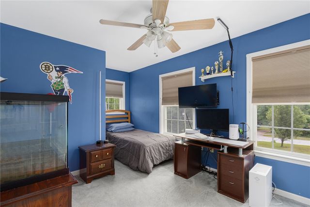 2 Daniel Way, Scituate, RI 02831