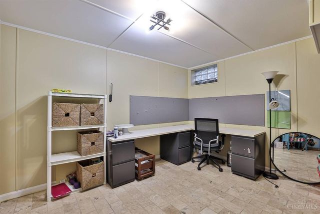 1012 Mary Lane, Wyoming, OH 45215