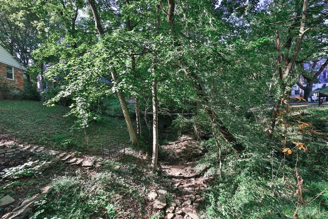 1012 Mary Lane, Wyoming, OH 45215