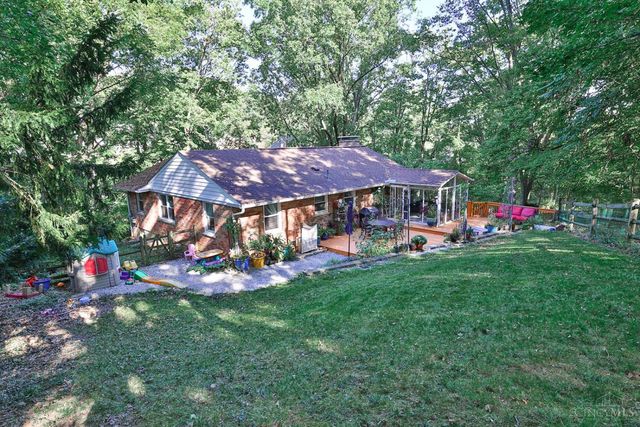 1012 Mary Lane, Wyoming, OH 45215