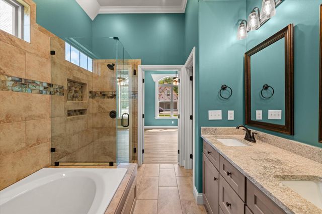 225 Lake View Point, Englewood, TN 37329