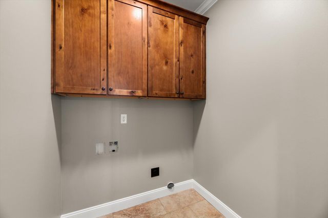 225 Lake View Point, Englewood, TN 37329