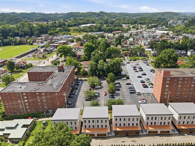 234 Hidden Lane, Carnegie, PA 15106