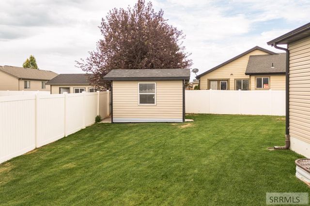 4909 Sabrina, Chubbuck, ID 83202