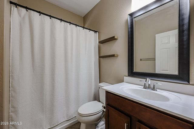12041 W COTTONTAIL Lane, Peoria, AZ 85383