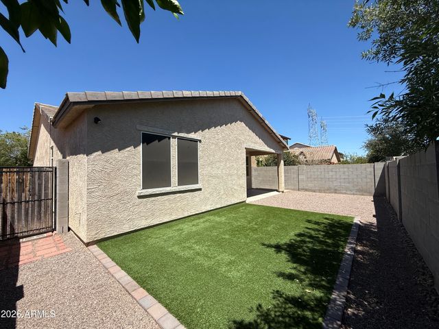 12041 W COTTONTAIL Lane, Peoria, AZ 85383