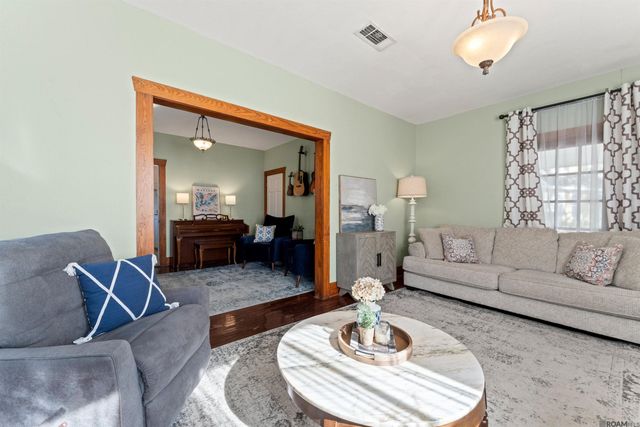 1827 Pericles St, Baton Rouge, LA 70808