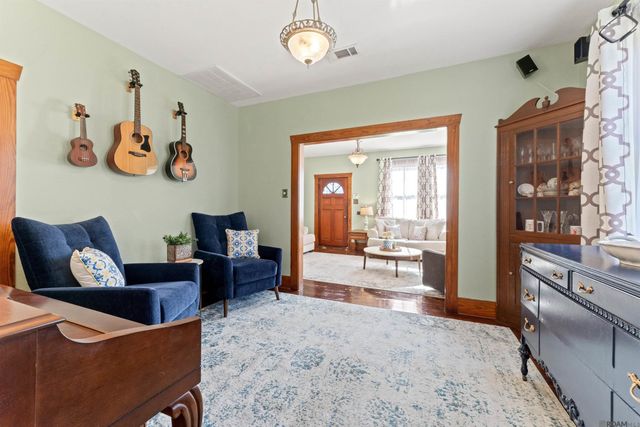 1827 Pericles St, Baton Rouge, LA 70808