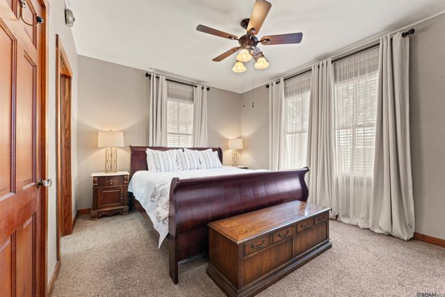 1827 Pericles St, Baton Rouge, LA 70808