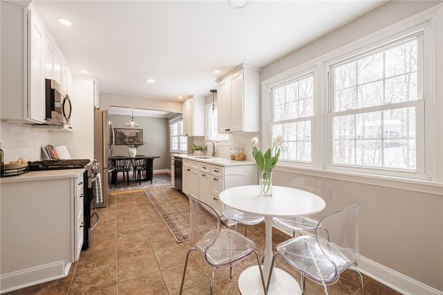 25 Brookside Drive, Perinton, NY 14450