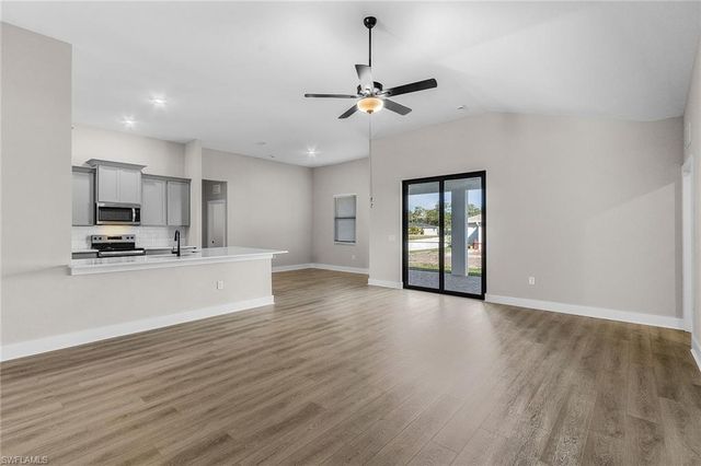 1114 SE 19th LN, Cape Coral, FL 33990