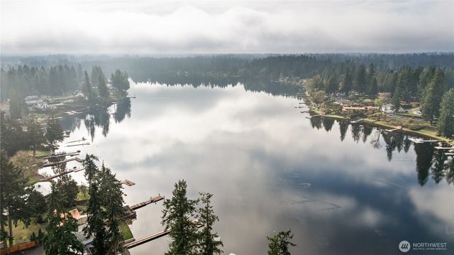 6827 Holmes Island Road SE, Lacey, WA 98503