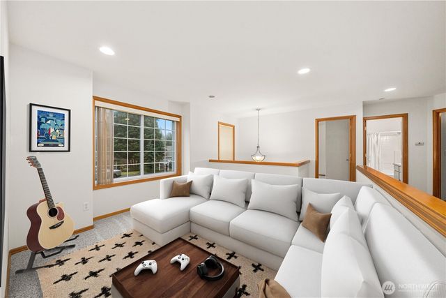 14720 48th Avenue NW, Gig Harbor, WA 98332