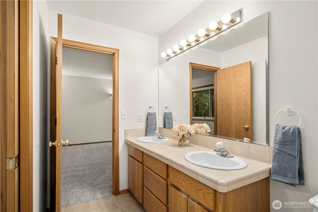 14720 48th Avenue NW, Gig Harbor, WA 98332