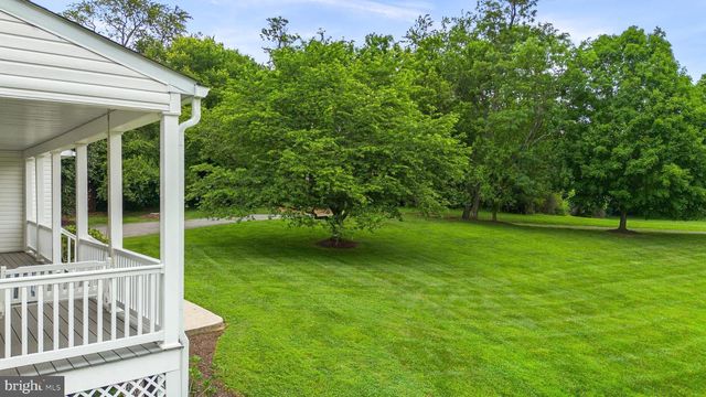 19930 WHITE GROUND RD, Boyds, MD 20841